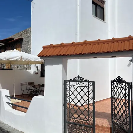 Pounentis House